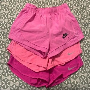 3 Nike Women’s Tempo Running shorts